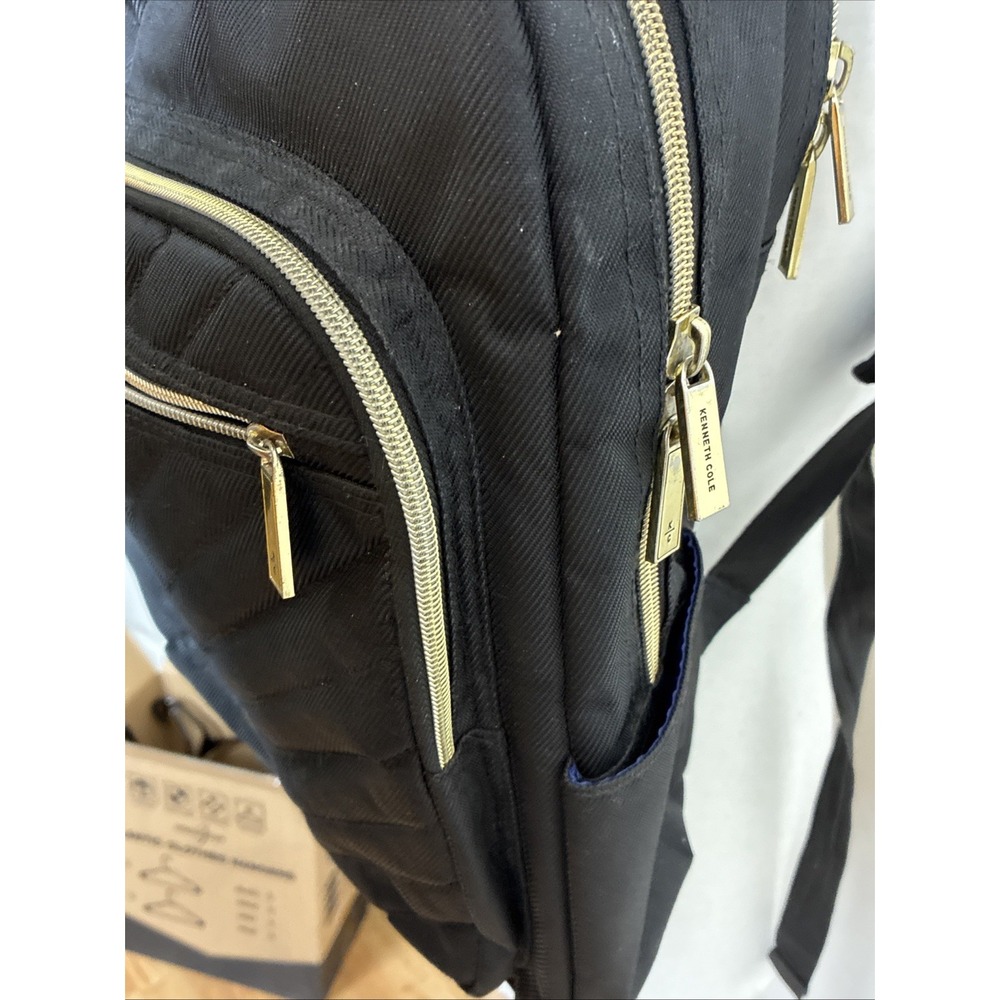 Kenneth Cole Reaction Backpack Black Nylon Chevron Quilted Gold Hardware Zipper - Picture 3 of 14